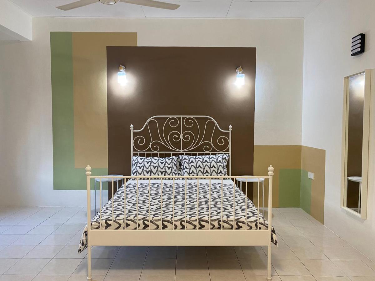 Villa Comfy Sutera Seberang Jaya à Kampong Belah Dua Extérieur photo